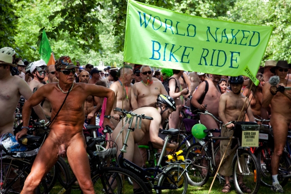 world-naked-bike-ride1